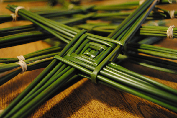 Reed crosses